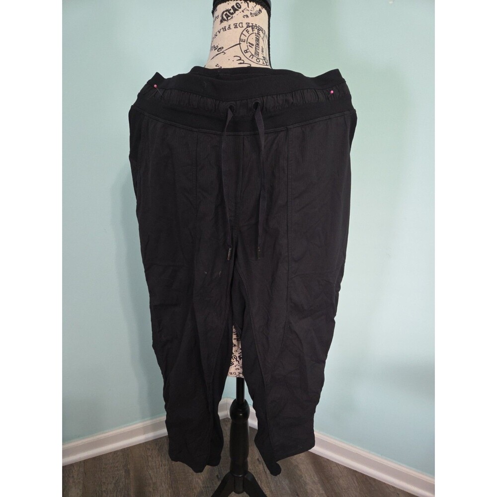Lululemon Women's Dance Studio Crop 25" Pants Unlined Black Size 8